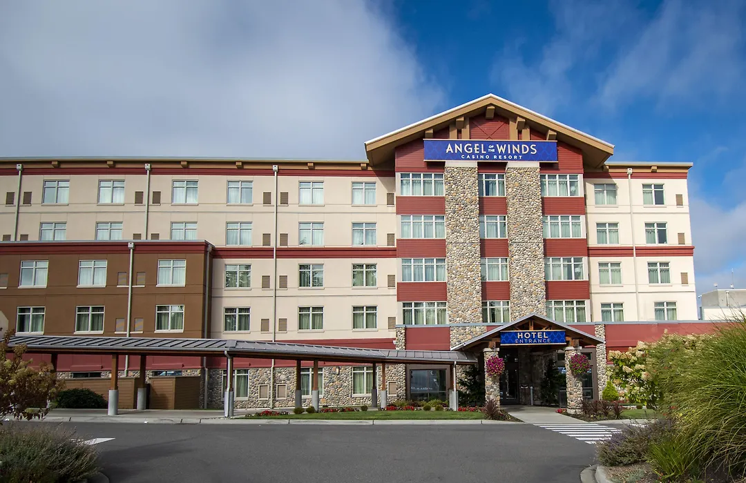 Angel Of The Winds Casino Resort-1